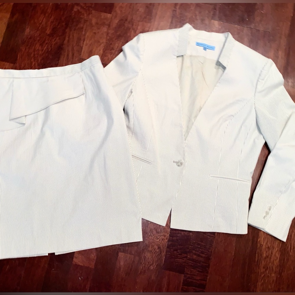 Designer Antonio Melani work Suit blazer skirt lot women’s size 10